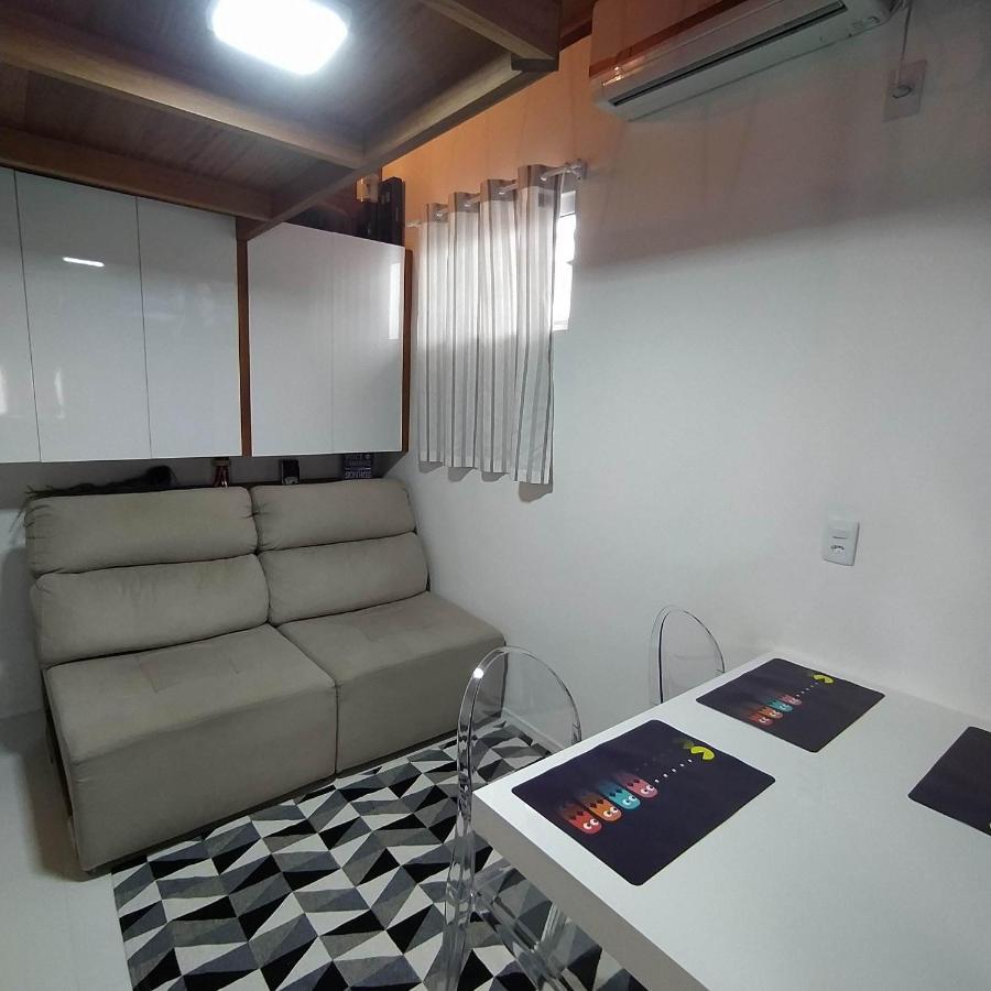 Apartment Loft Encantador D - 8 Km De Floripa