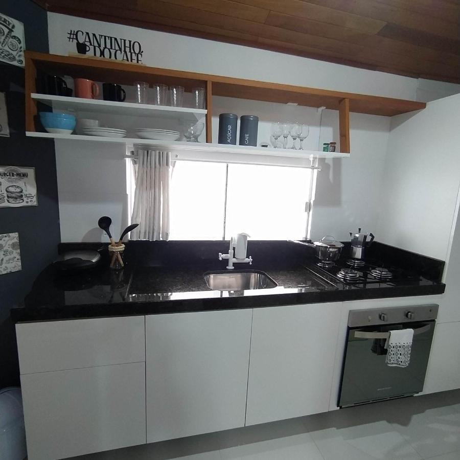 Loft Encantador D - 8 Km De Floripa * Sao Jose (Santa Catarina)