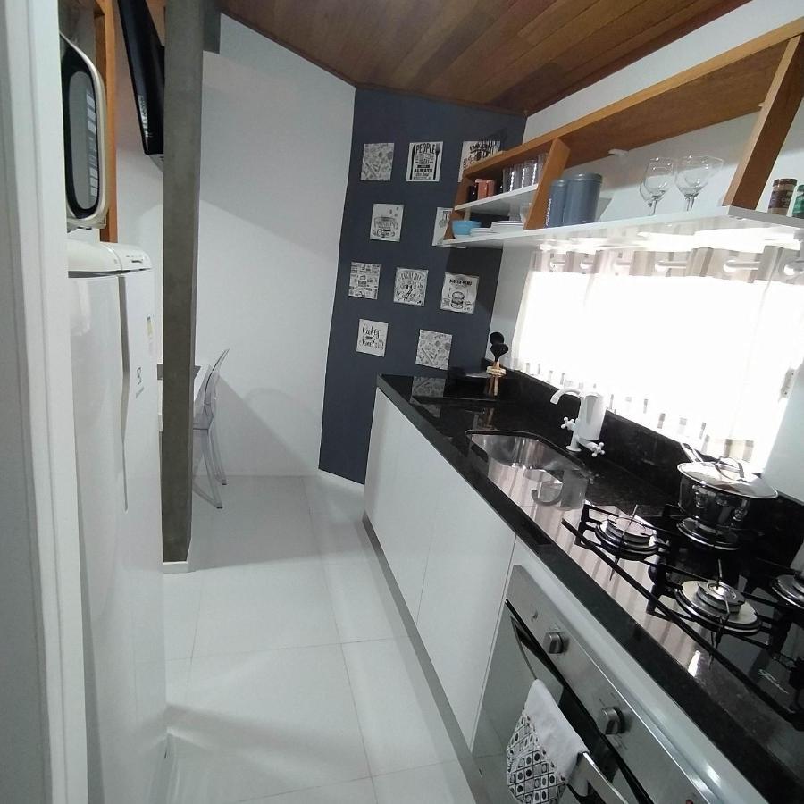 Loft Encantador D - 8 Km De Floripa * Sao Jose (Santa Catarina)